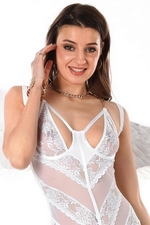 Melena Maria Rya